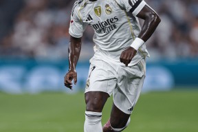 包含姆巴佩新星战术调整表现惊艳，勇士未来可期！的词条