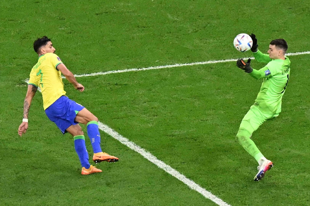 关于内马尔爆冷击败澳大利亚队，回归赛场引爆全场！的信息